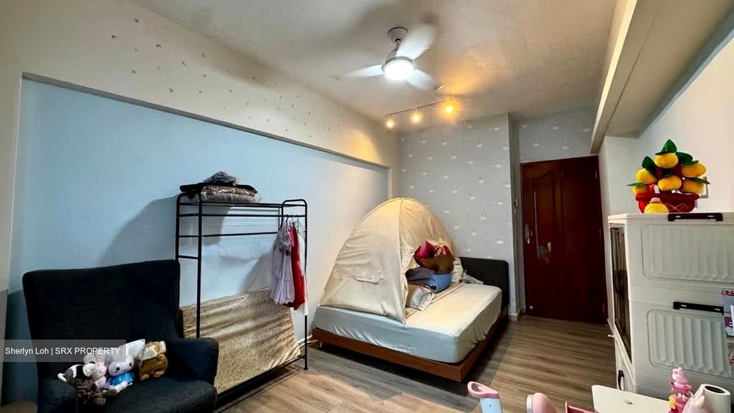 Blk 671A Jurong West Street 65 (Jurong West), HDB Executive #554223311